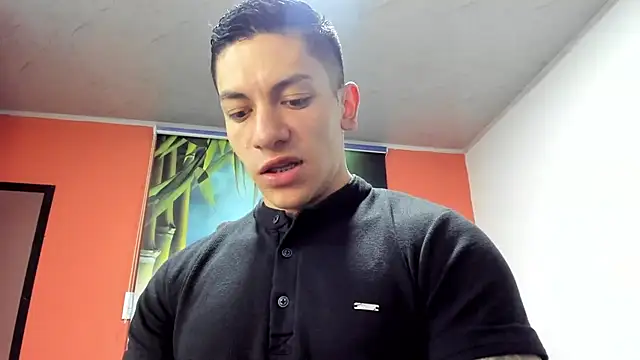 Snapshot of aquiles_51 chatting on 29, 11, 2025 aquiles 51 online show from 29, 11, 2025