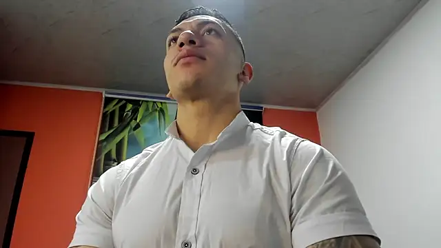 Snapshot of aquiles_51 chatting on 2, 12, 2025 aquiles 51 online show from 2, 12, 2025