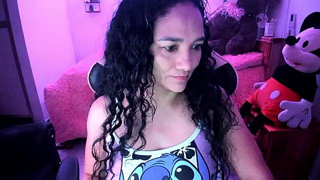 rayza mature 154 online show from 24, 3, 2026