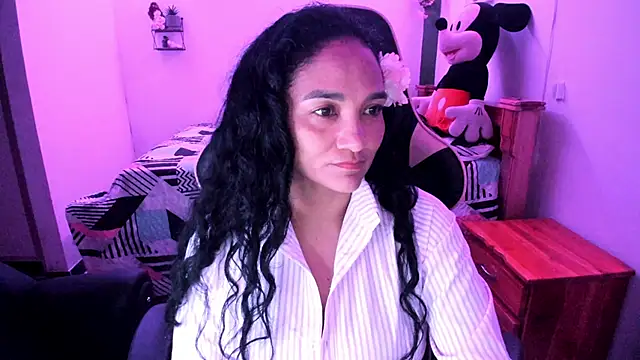 rayza mature 154 online show from 6, 5, 2026