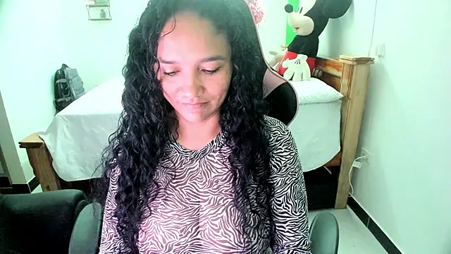 rayza mature 154 online show from 29, 10, 2025