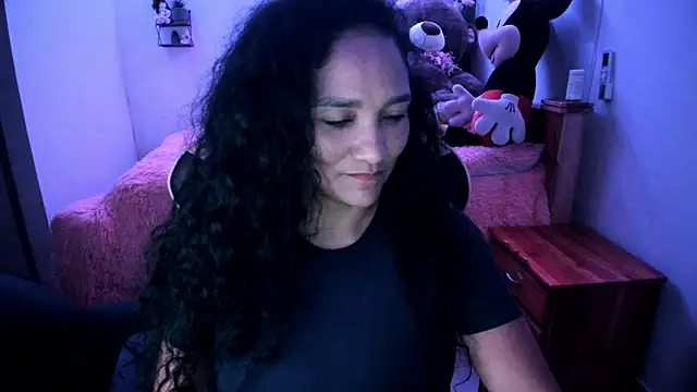 rayza mature 154 online show from 20, 4, 2026