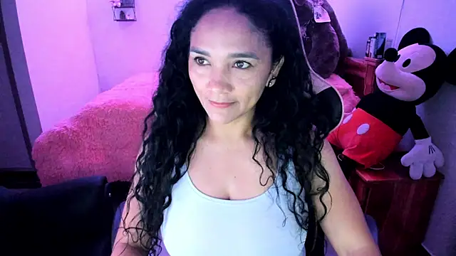 rayza mature 154 online show from 25, 3, 2026