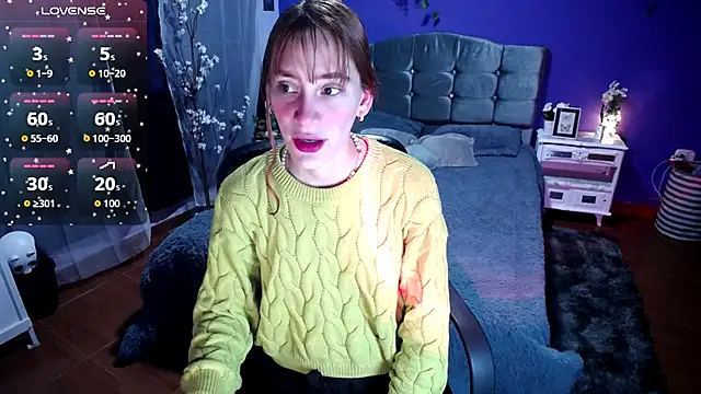 Snapshot of IsaBaileys_ chatting on 8, 11, 2025 IsaBaileys online show from 8, 11, 2025