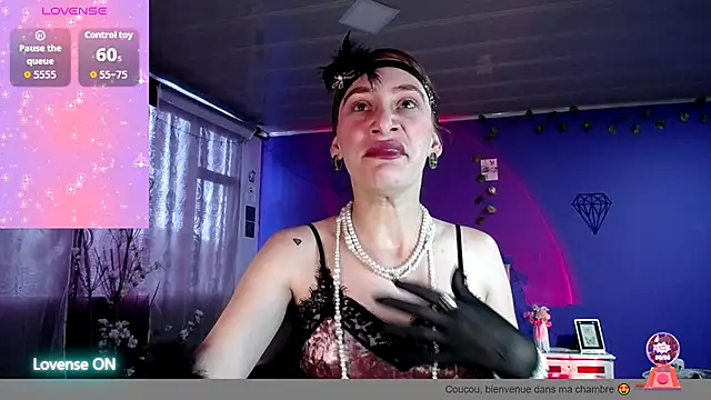 Snapshot of IsaBaileys_ chatting on 30, 10, 2025 IsaBaileys online show from 30, 10, 2025