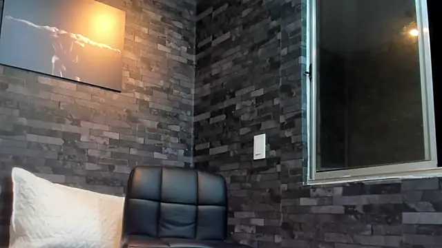 BruceDallas online show from 30, 11, 2025