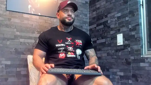 BruceDallas online show from 7, 6, 2026