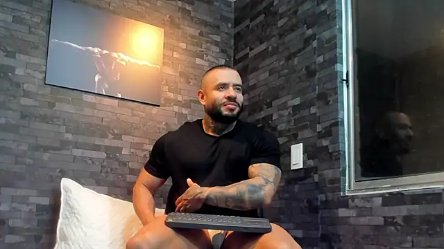 BruceDallas online show from 2, 12, 2025