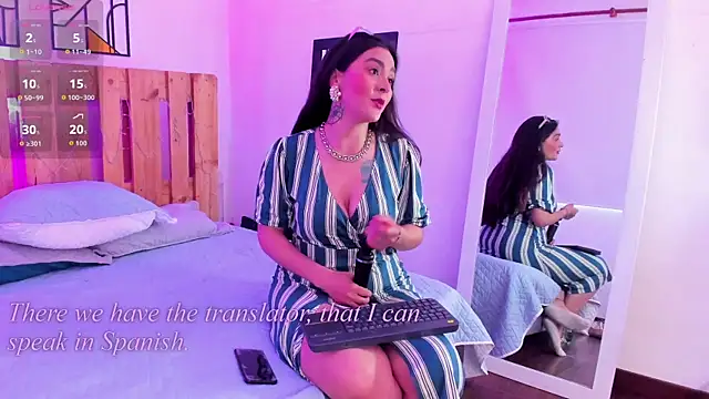 Snapshot of emily_amaya chatting on 5, 6, 2026 emily amaya online show from 5, 6, 2026