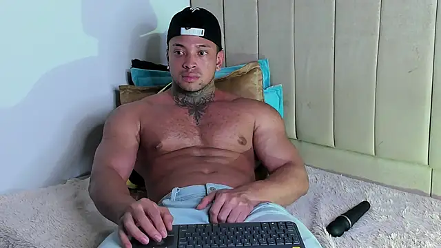 Stiven collins online show from 3, 4, 2026