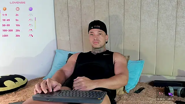 Stiven collins online show from 18, 4, 2026