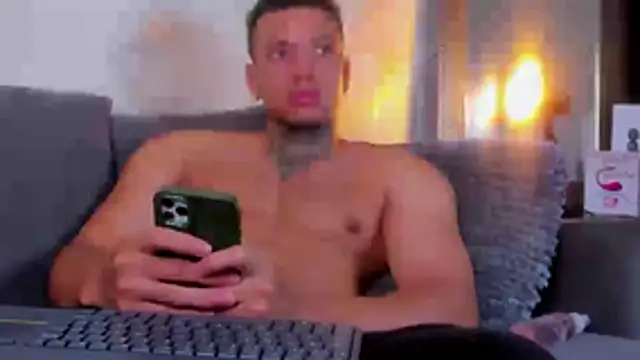 Stiven collins online show from 10, 2, 2026