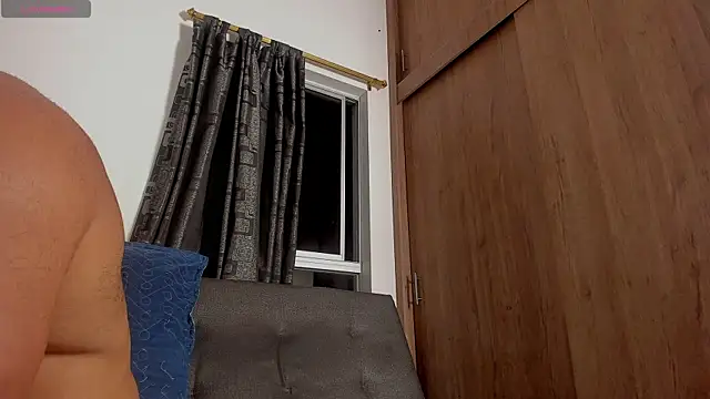 curt xxx online show from 13, 11, 2025