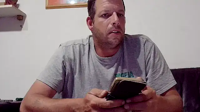 Knuffelstaaf123 online show from 2, 6, 2026