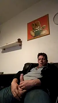 Knuffelstaaf123 online show from 6, 11, 2025