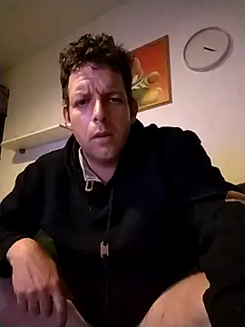 Knuffelstaaf123 online show from 1, 11, 2025