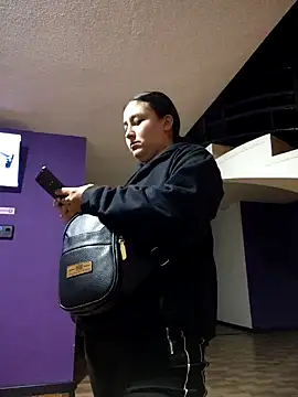 Snapshot of Cute_Penelope chatting on 26, 11, 2025 Cute Penelope online show from 26, 11, 2025