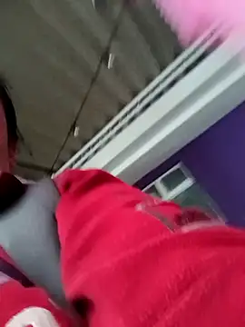 Snapshot of Cute_Penelope chatting on 6, 11, 2025 Cute Penelope online show from 6, 11, 2025