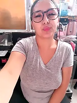 Cute Penelope online show from 25, 2, 2025