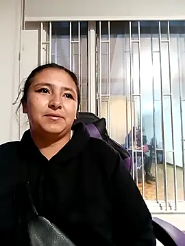 Snapshot of Cute_Penelope chatting on 15, 10, 2025 Cute Penelope online show from 15, 10, 2025