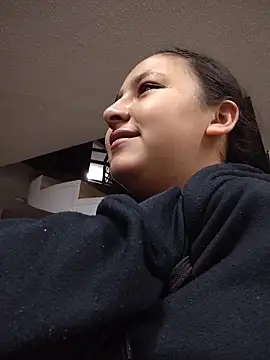 Snapshot of Cute_Penelope chatting on 22, 5, 2026 Cute Penelope online show from 22, 5, 2026