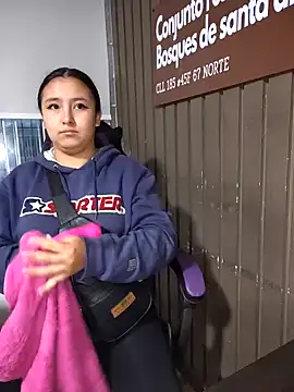 Snapshot of Cute_Penelope chatting on 1, 12, 2025 Cute Penelope online show from 1, 12, 2025