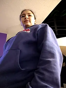 Cute Penelope online show from 5, 12, 2025