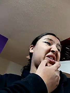 Snapshot of Cute_Penelope chatting on 23, 10, 2025 Cute Penelope online show from 23, 10, 2025