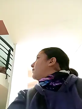 Snapshot of Cute_Penelope chatting on 9, 10, 2025 Cute Penelope online show from 9, 10, 2025