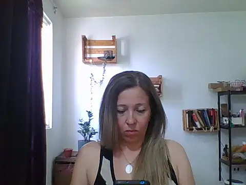 charlott ponce online show from 2, 4, 2026