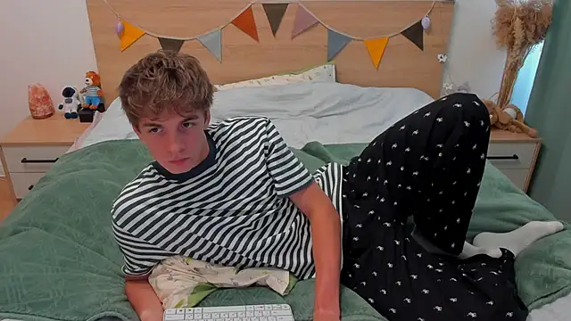 Fandi 777 online show from 20, 4, 2026