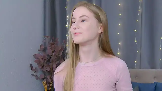 VioletiSwone online show from 26, 2, 2025