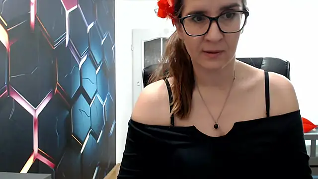 KayaRose online show from 1, 1, 2025