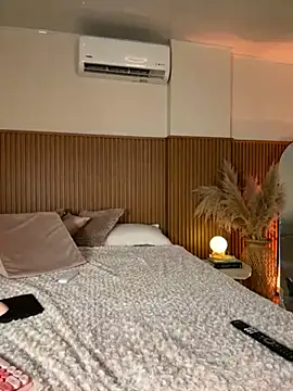 Lianh Benett online show from 19, 11, 2025