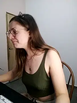 Snapshot of lucecitafantasy2 chatting on 5, 12, 2024 lucecitafantasy2 online show from 5, 12, 2024