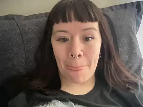 kika-233 online show from 13, 9, 2025