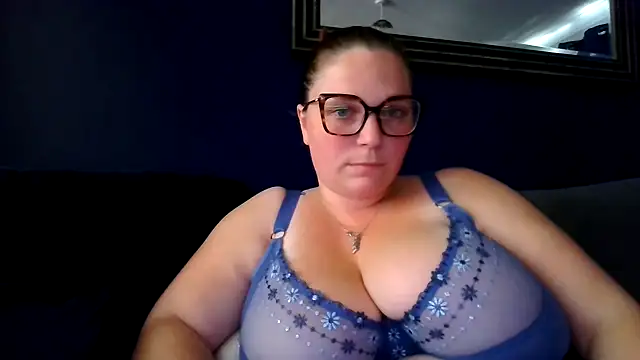 sweetiesophiaUK online show from 30, 9, 2025