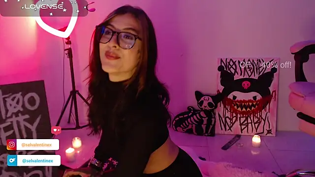 Snapshot of selvalentinex chatting on 1, 10, 2025 selvalentinex online show from 1, 10, 2025