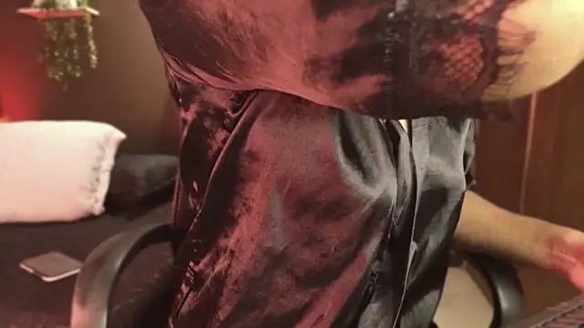 MegganCarter online show from 8, 3, 2026