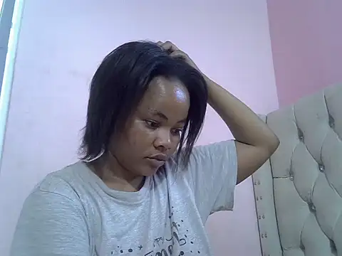 Amberay1 online show from 28, 9, 2025
