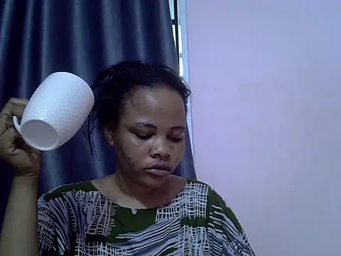 Amberay1 online show from 9, 9, 2025