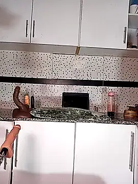 Bella045 online show from 2, 12, 2025