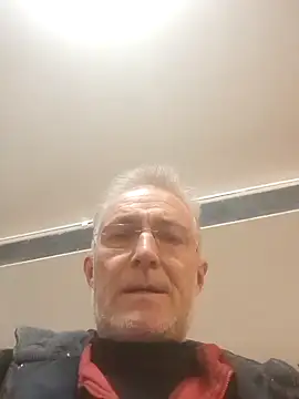 Snapshot of 60philippe chatting on 24, 2, 2025 60philippe online show from 24, 2, 2025