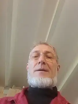 Snapshot of 60philippe chatting on 3, 1, 2025 60philippe online show from 3, 1, 2025