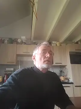 Snapshot of 60philippe chatting on 21, 3, 2025 60philippe online show from 21, 3, 2025