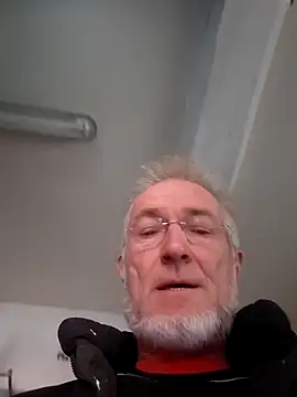 Snapshot of 60philippe chatting on 12, 10, 2025 60philippe online show from 12, 10, 2025