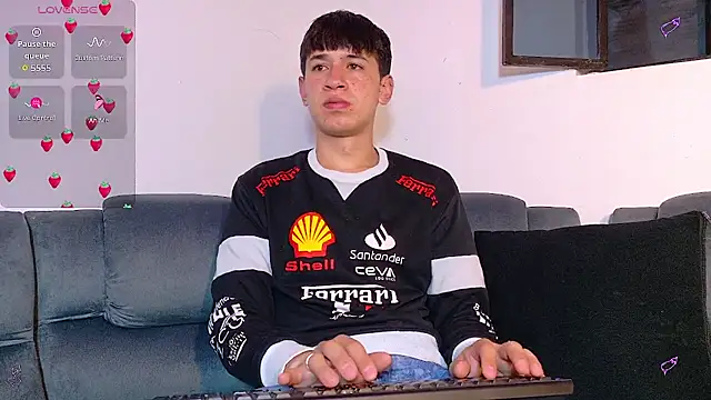 Snapshot of Mr_daren_ chatting on 15, 10, 2025 Mr daren online show from 15, 10, 2025