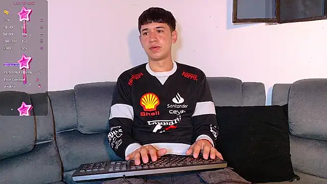 Snapshot of Mr_daren_ chatting on 14, 11, 2025 Mr daren online show from 14, 11, 2025