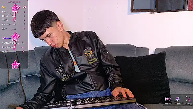 Snapshot of Mr_daren_ chatting on 4, 11, 2025 Mr daren online show from 4, 11, 2025