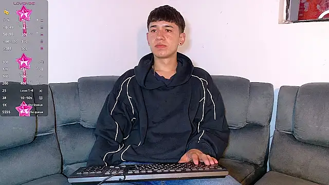 Snapshot of Mr_daren_ chatting on 10, 11, 2025 Mr daren online show from 10, 11, 2025